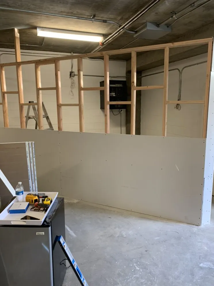Reliable electrical repair experts serving La Crescenta-Montrose, CA - Good Day Handyman