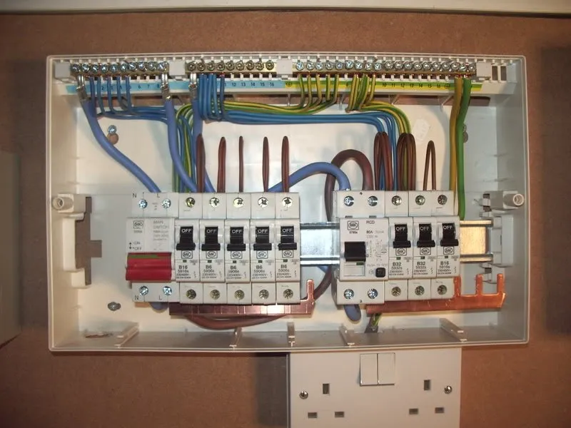 Emergency electrical service for homes in circuit breaker repair, by