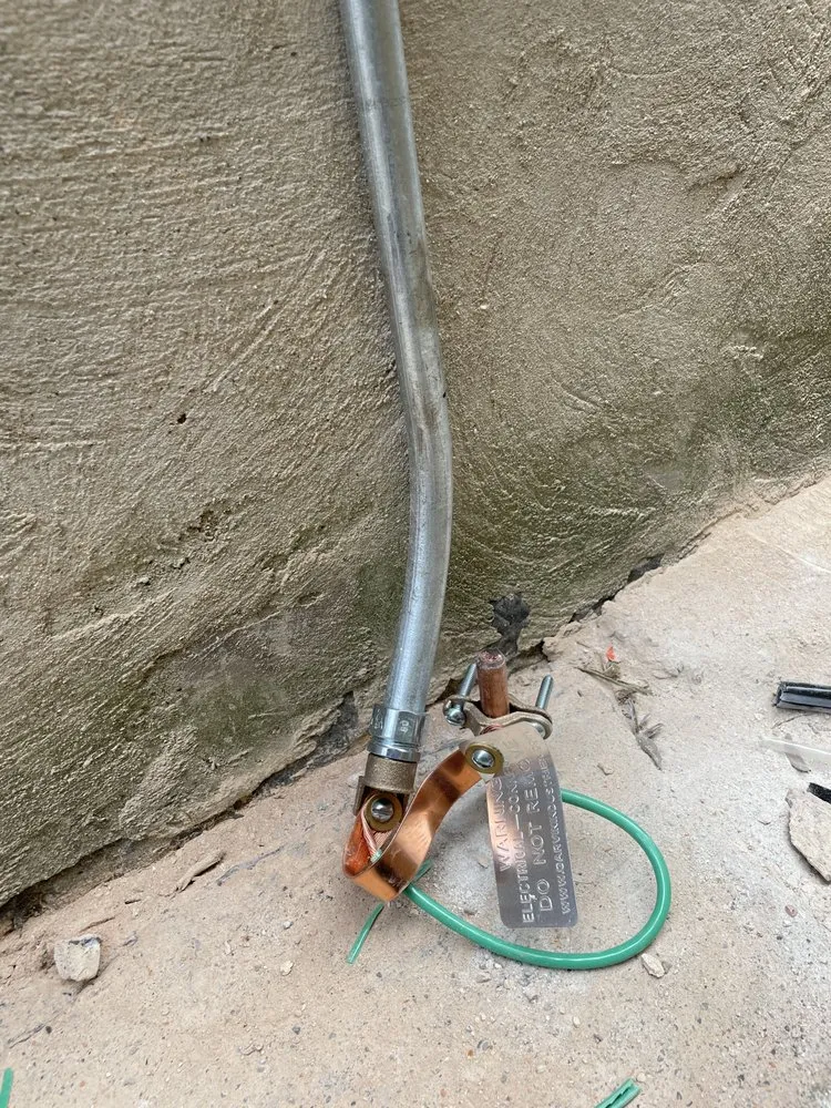 Slide of Good Guys Electric