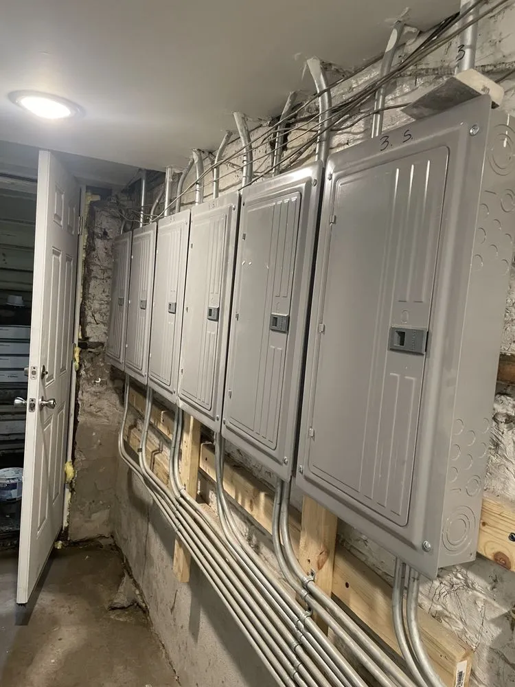 Slide of Good Guys Electric