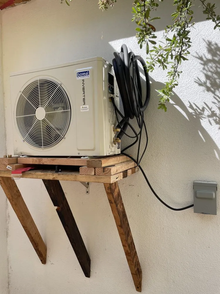 Professional electrician providing emergency electrical service in Tarzana, CA - Good Guys Handyman Service