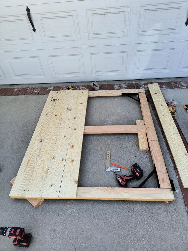 Licensed panel upgrade experts serving Tarzana, CA - Good Guys Handyman Service