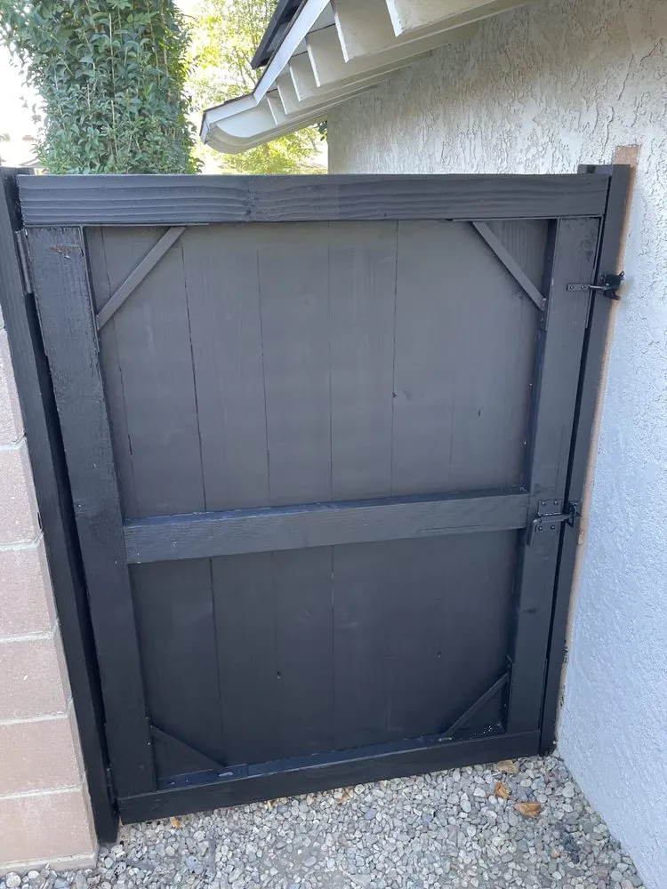 Affordable outlet and switch repair in Tarzana, CA by Good Guys Handyman Service