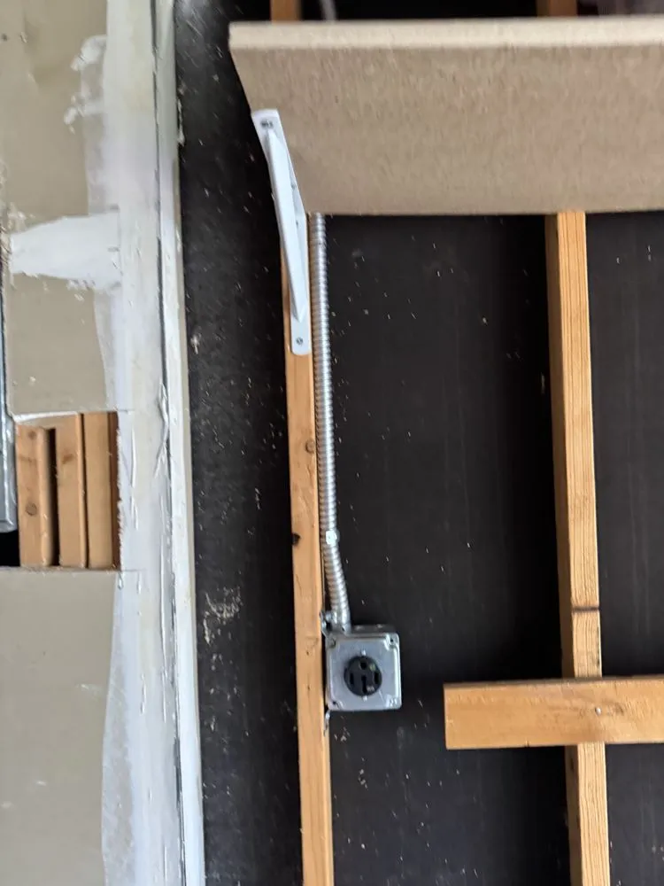 Slide of Good Light Electric