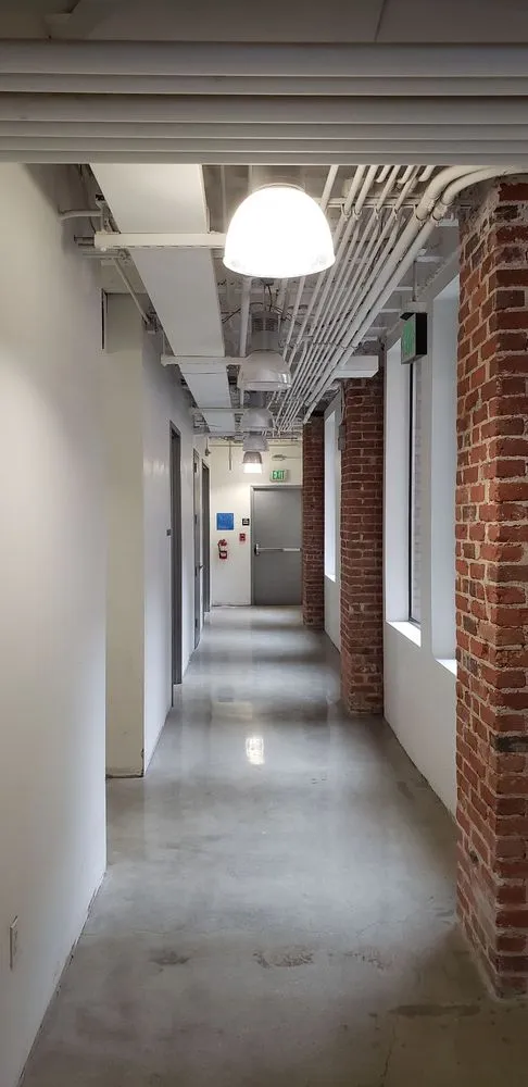 Slide of Good Man Electric