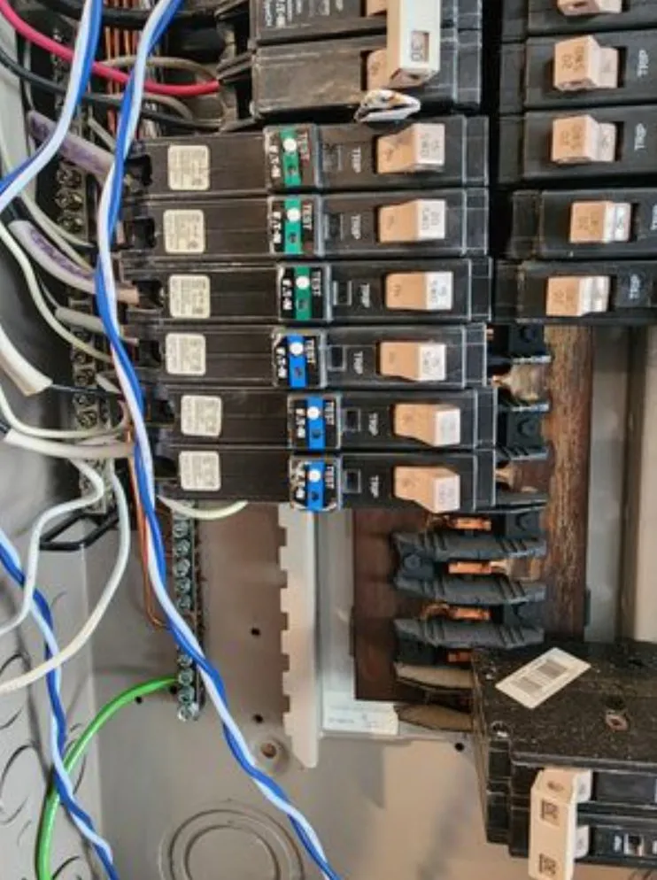 Slide of Good_Deal_Electric