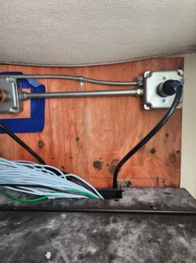 Slide of Good_Deal_Electric