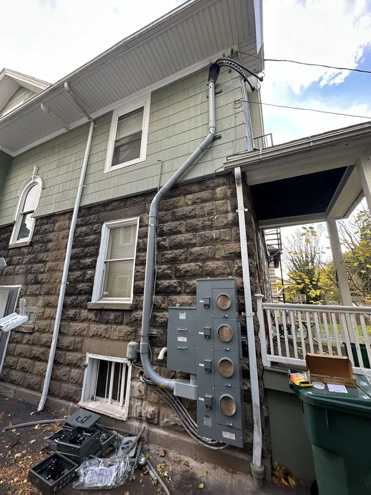 Slide of Gorgie Electric