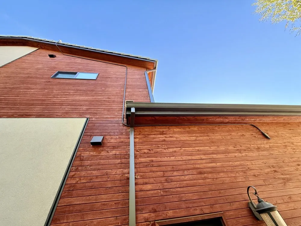 Slide of Gossett Electric