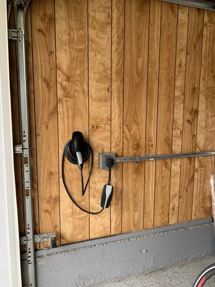 Slide of Got Light Electric