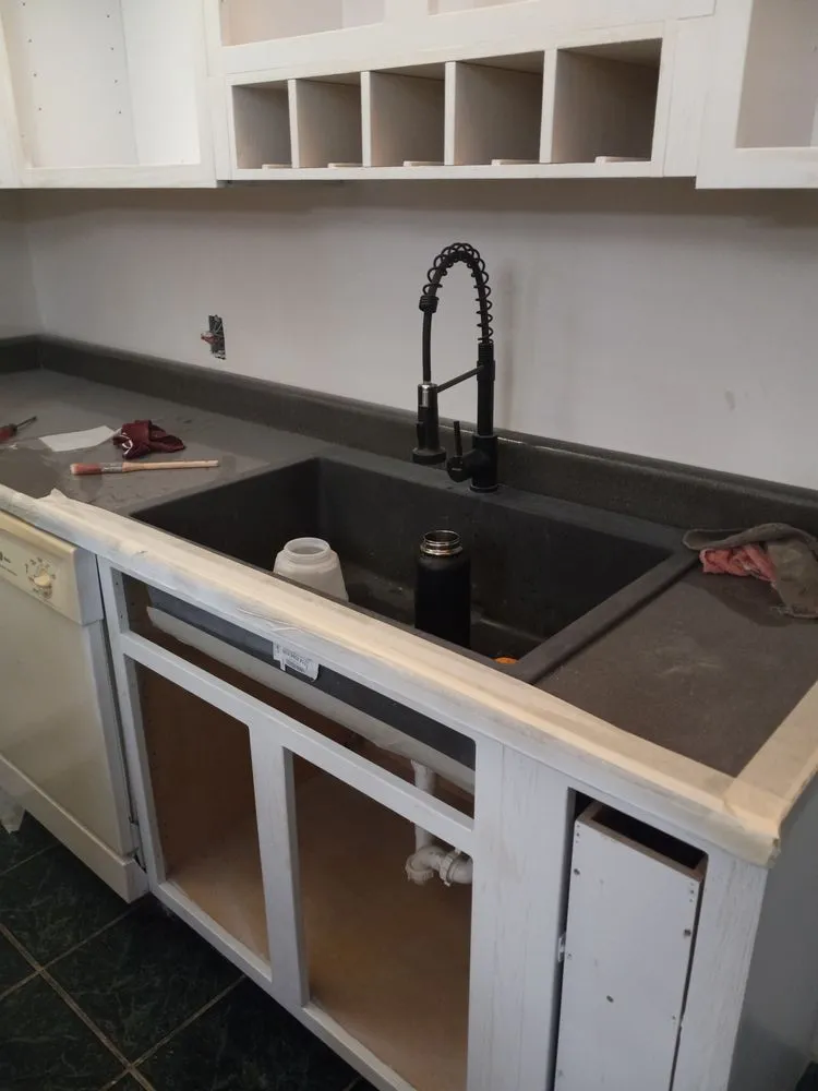 Professional electrician providing outlet and switch repair in St Louis, MO - Gott Skills