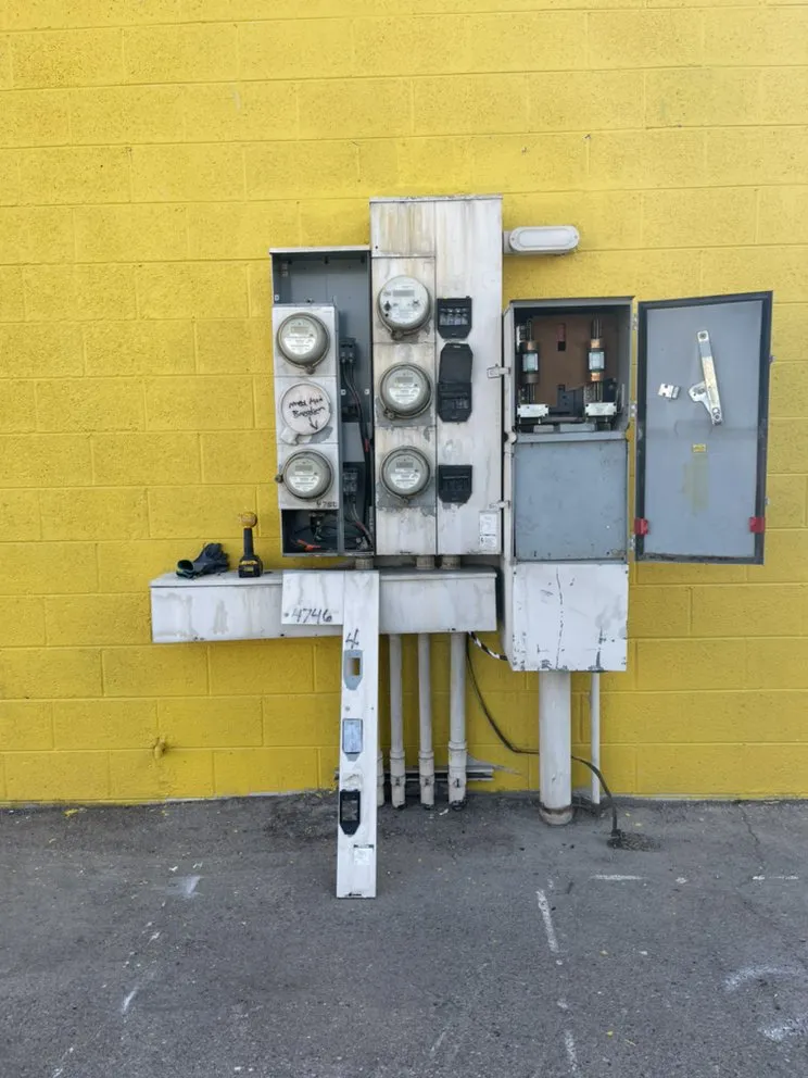 Slide of Goulding Electric