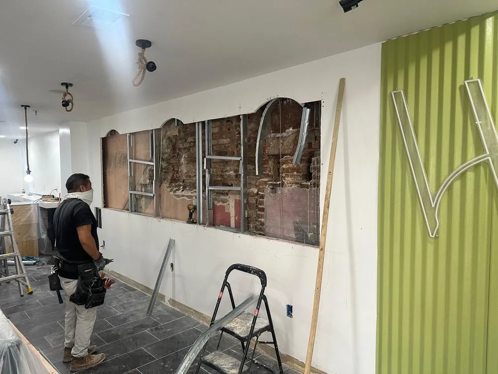 Licensed electrician providing electrical repair in Riverdale, MD - GP Home Remodeling