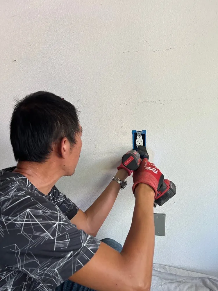 Slide of GPro Electric