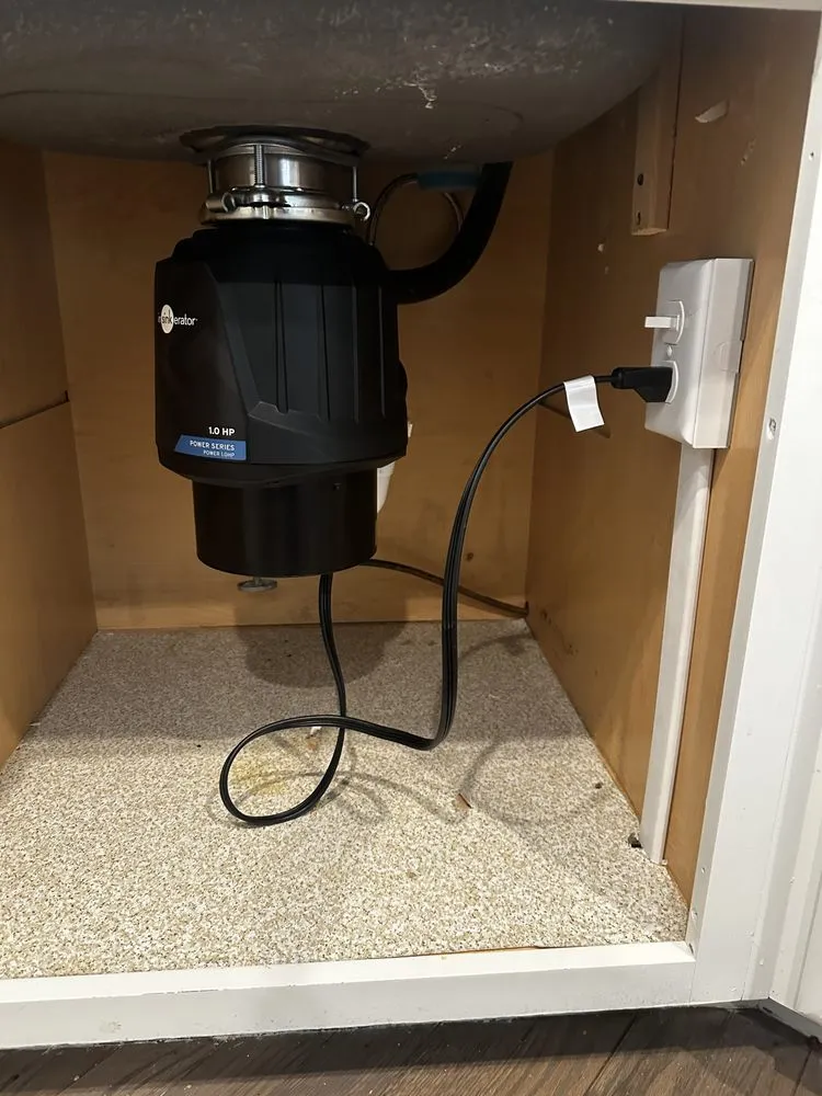 Slide of G&R Home Solutions