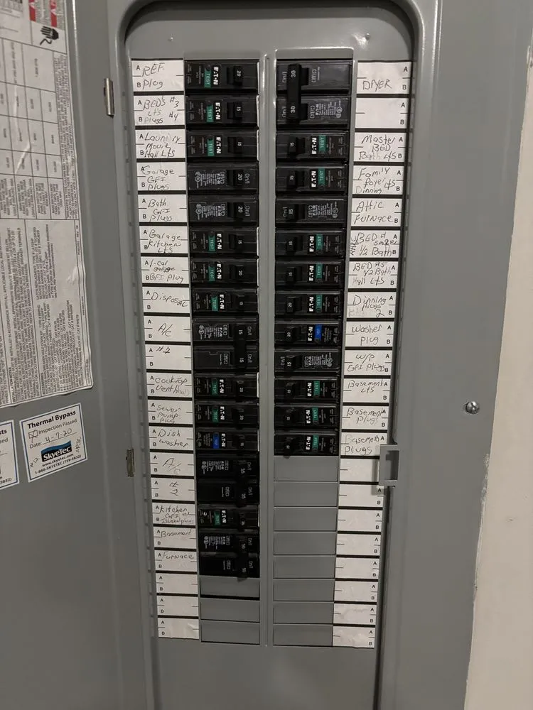 Expert outlet and switch repair service in Lawrenceville, GA - GR