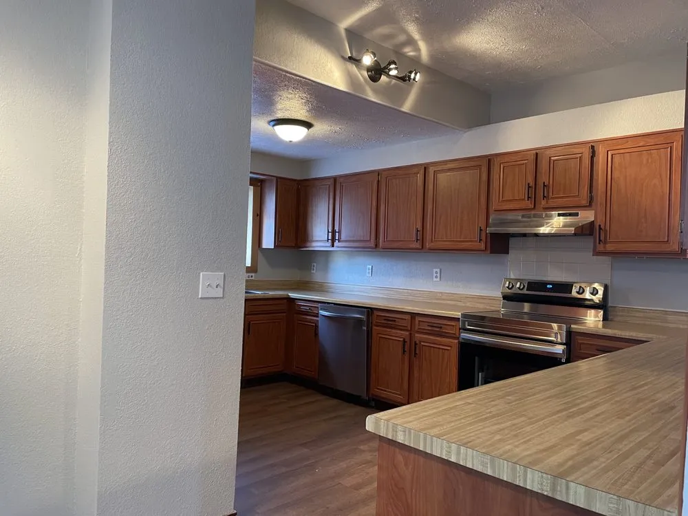 Slide of Grace Jane Contracting