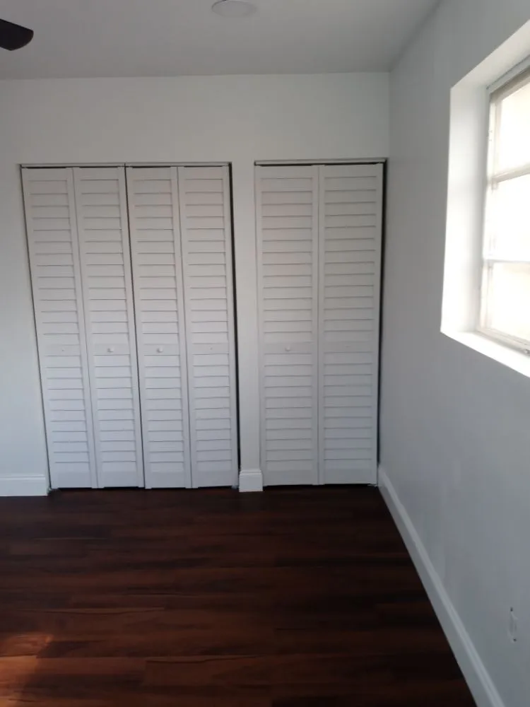 Slide of Graeme's Handy Household Solutions