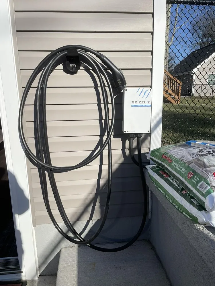 Slide of Graff's Electric & IT Solutions