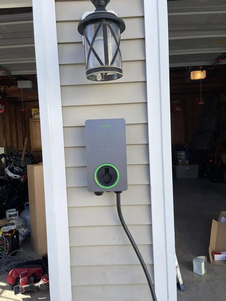 Slide of Graff's Electric & IT Solutions