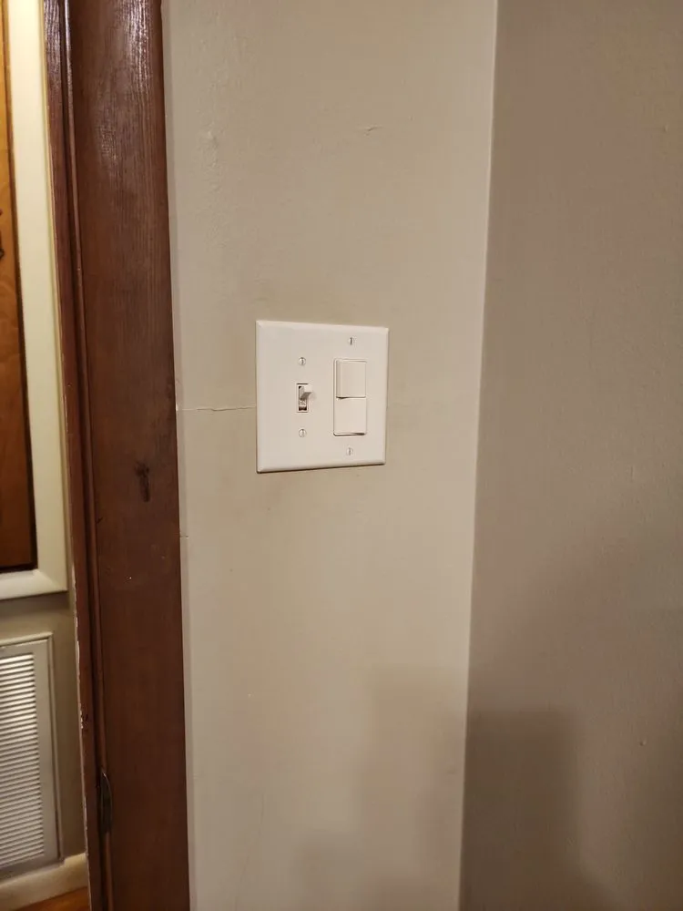 Expert electrician providing electrical repair in ,