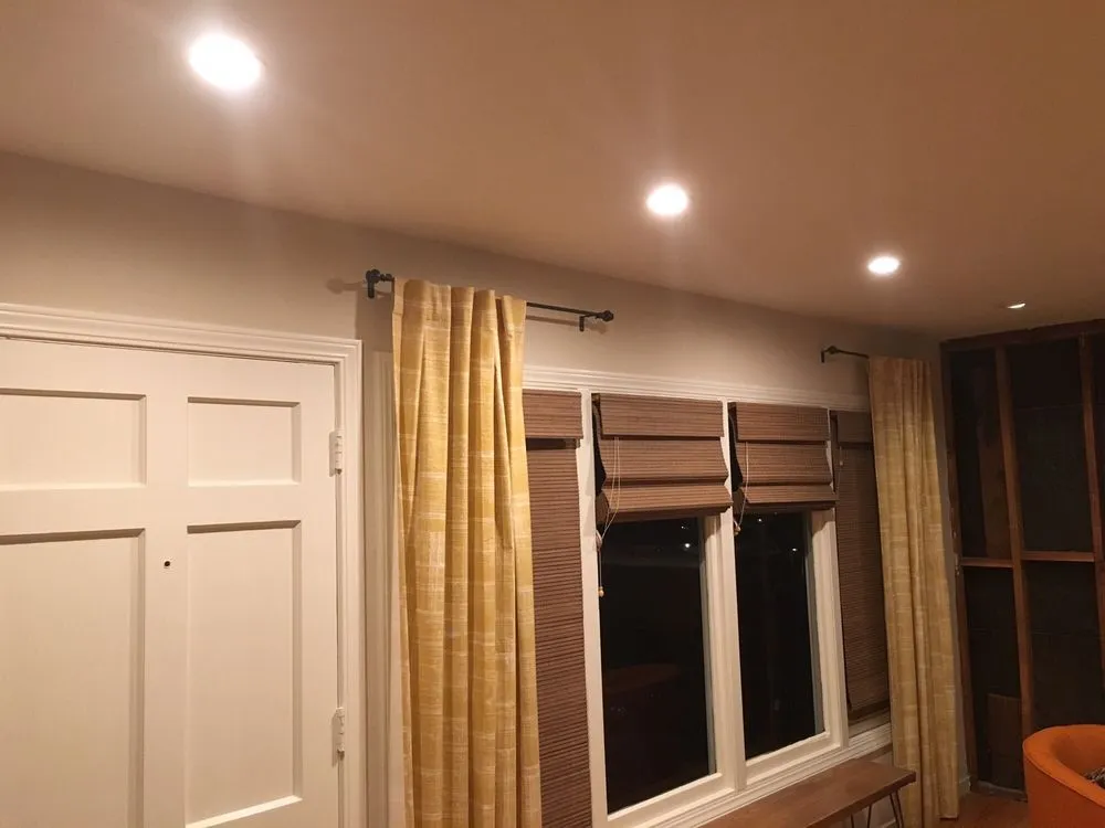 Slide of Granada Electric