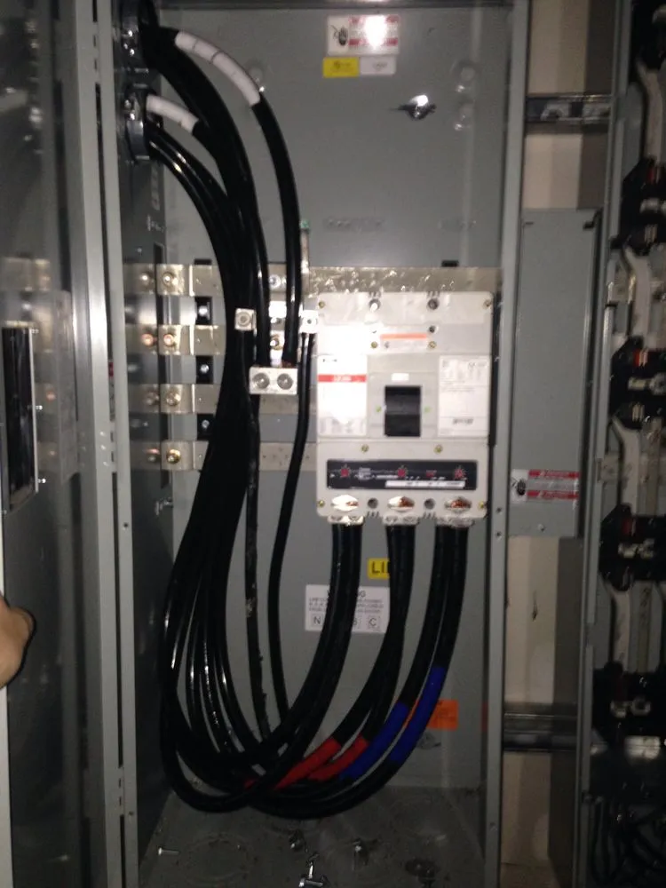 Slide of Granada Electric