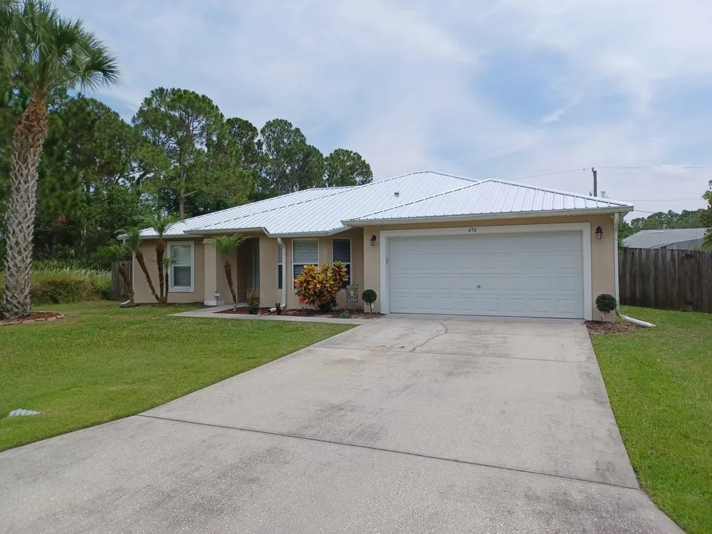 Slide of Grand Electric