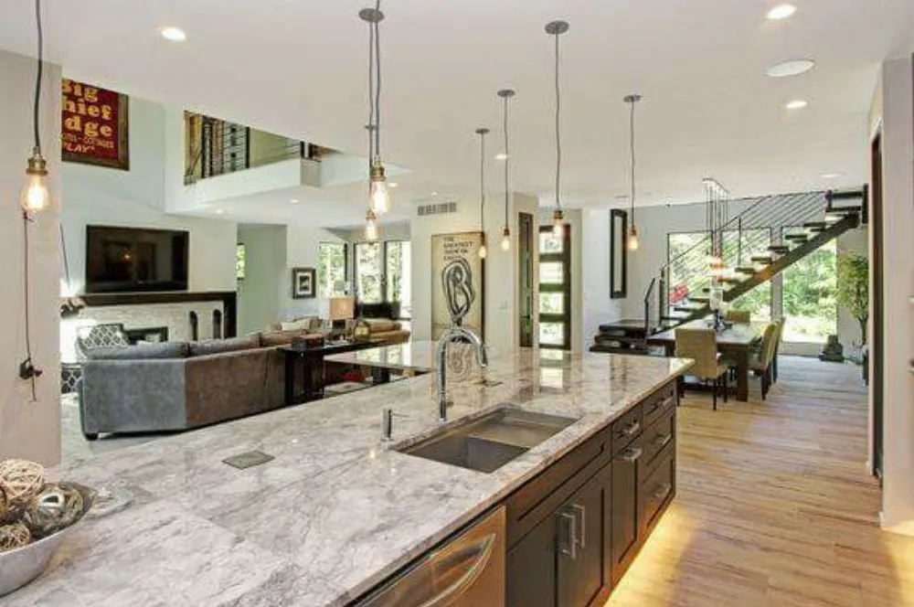 Slide of Grand Electric