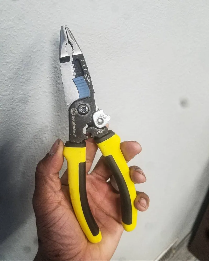 Slide of Grand Electrical Service