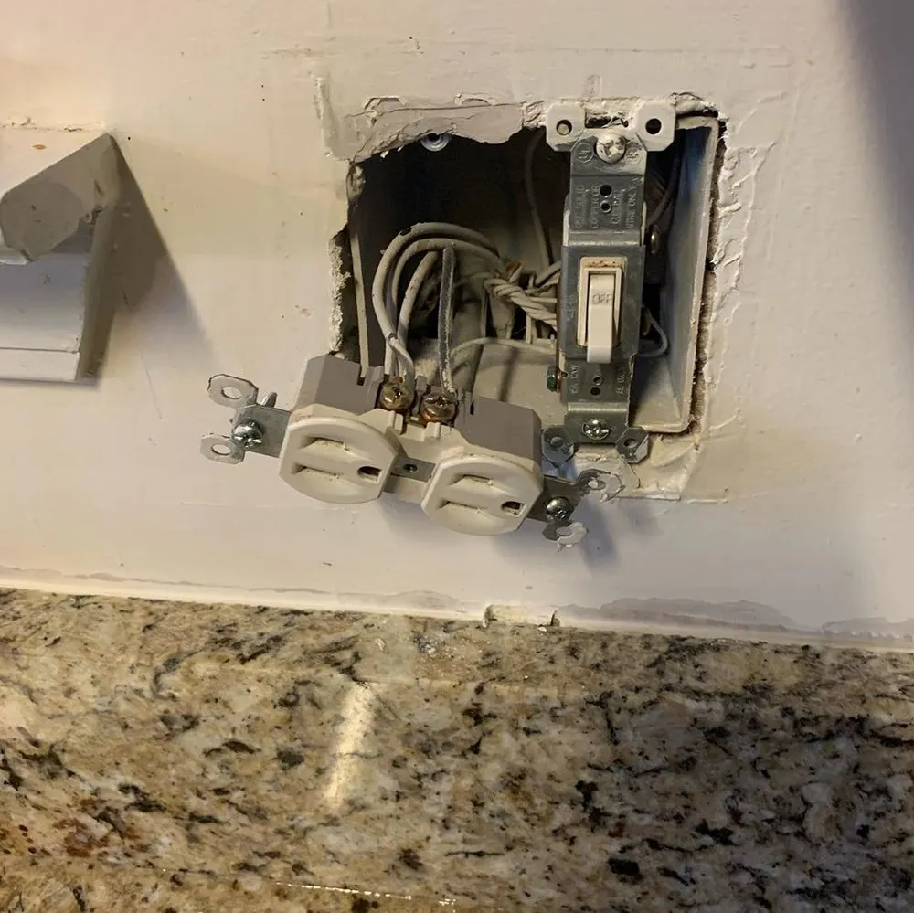 Slide of Grand Electrical Services