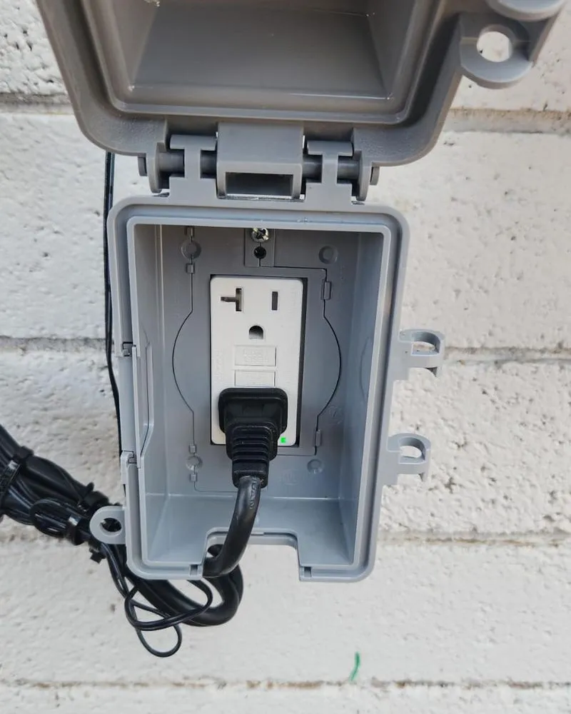 Slide of Grand Prairie Licensed Electrician