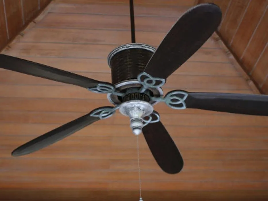 Slide of Granite City Electric