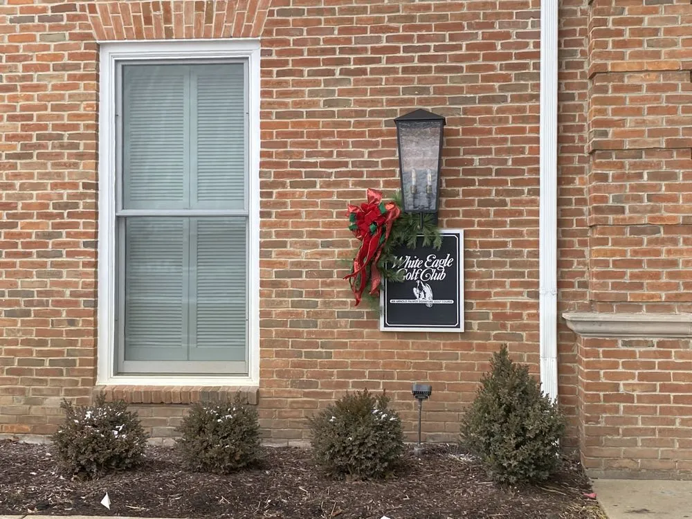 Trusted electrician providing lighting installation in Streamwood, IL - Grant Electrical and professional services