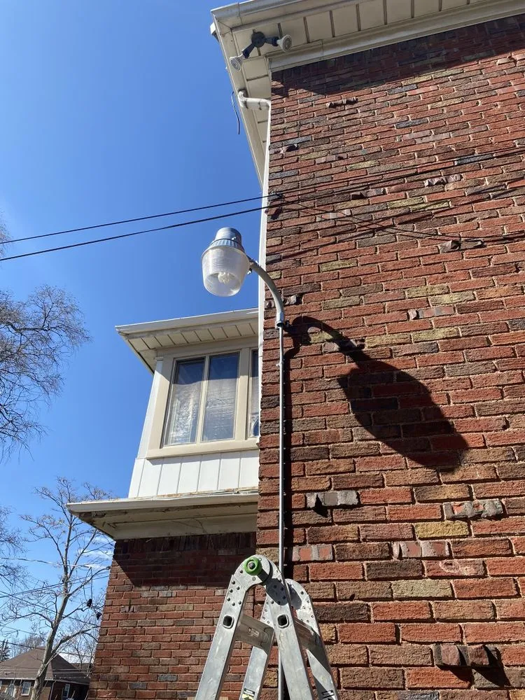 Slide of Grantham Electric