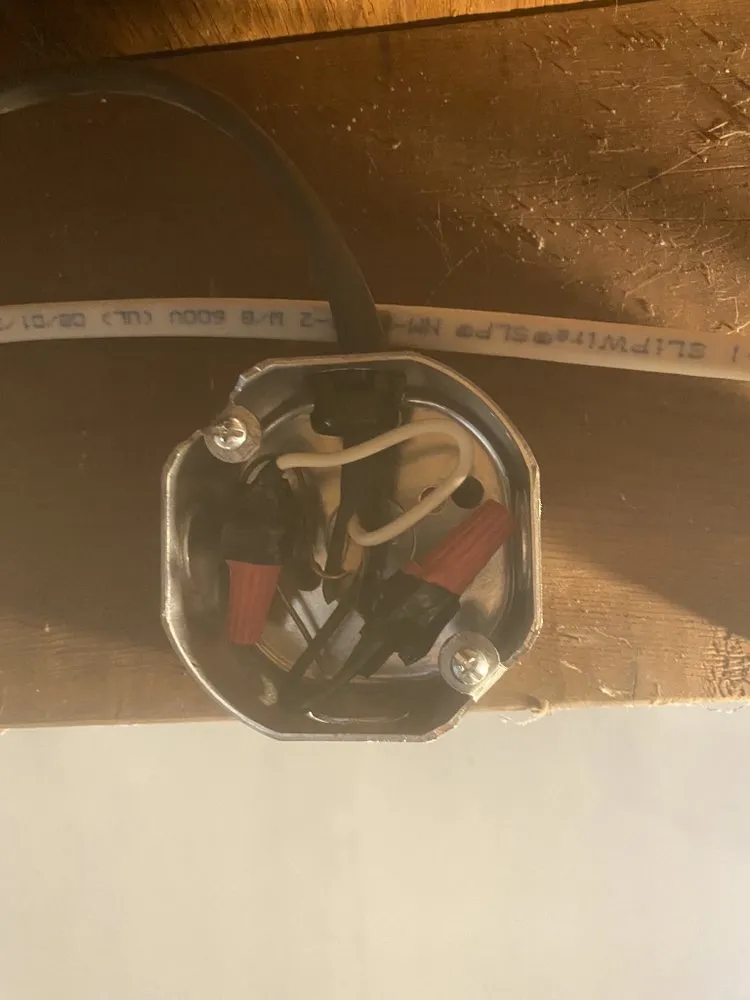 Reliable circuit breaker repair in ,  by Grantham Electric