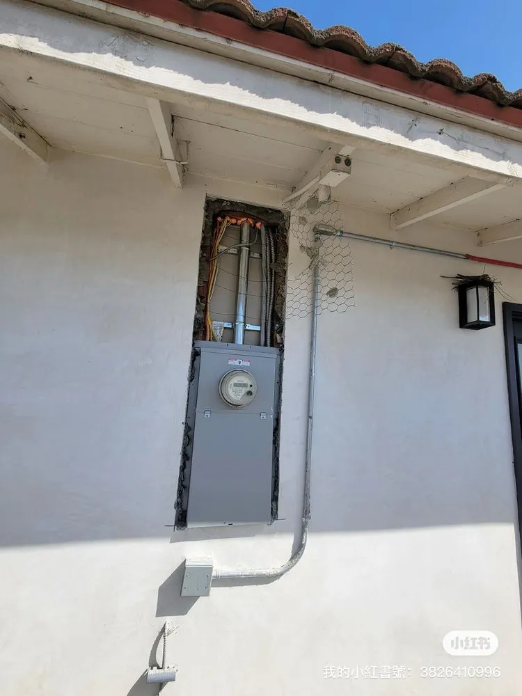 Slide of Grapevine Electrical Services