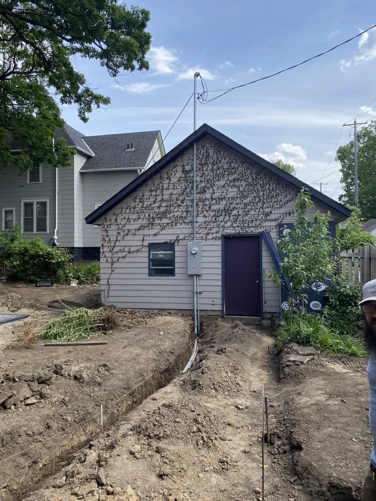 Professional circuit breaker repair experts serving , - Gray Duck Electric