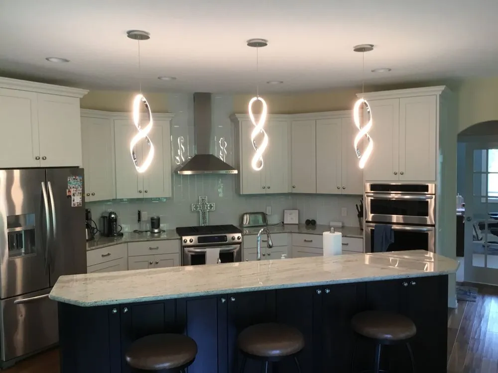 Slide of Gray Duck Electric