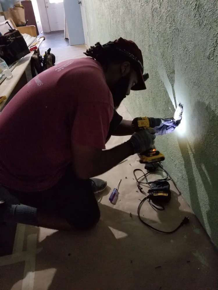 Slide of Grayer Electric