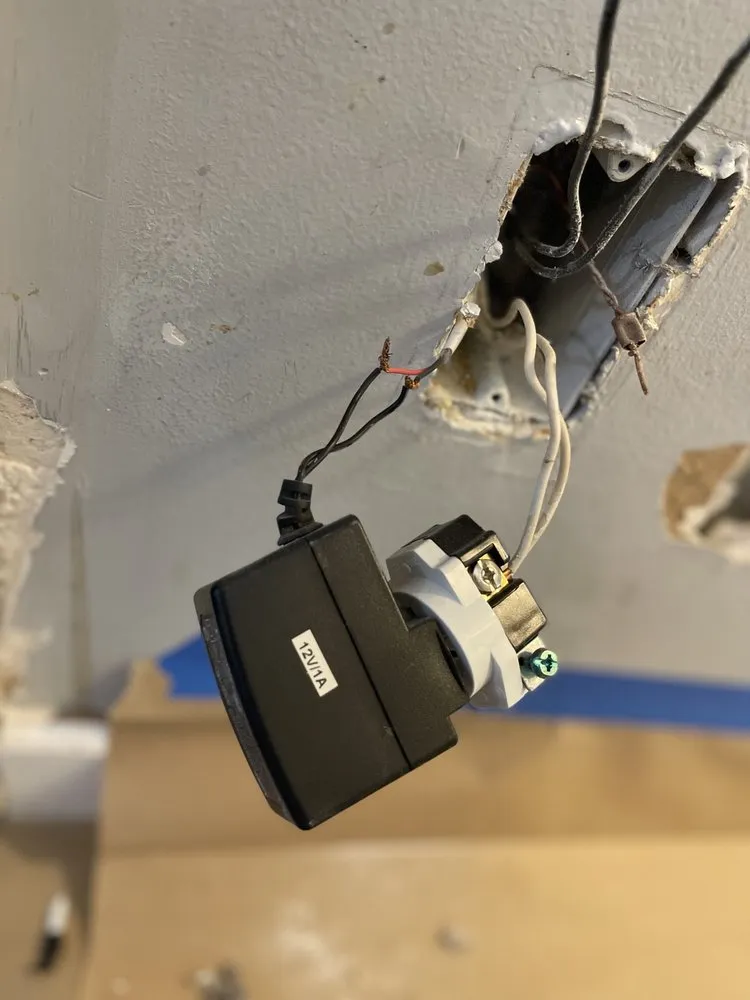 Reliable circuit breaker repair experts serving Smiths Creek, MI - Great Whites Electrical and Painting Services