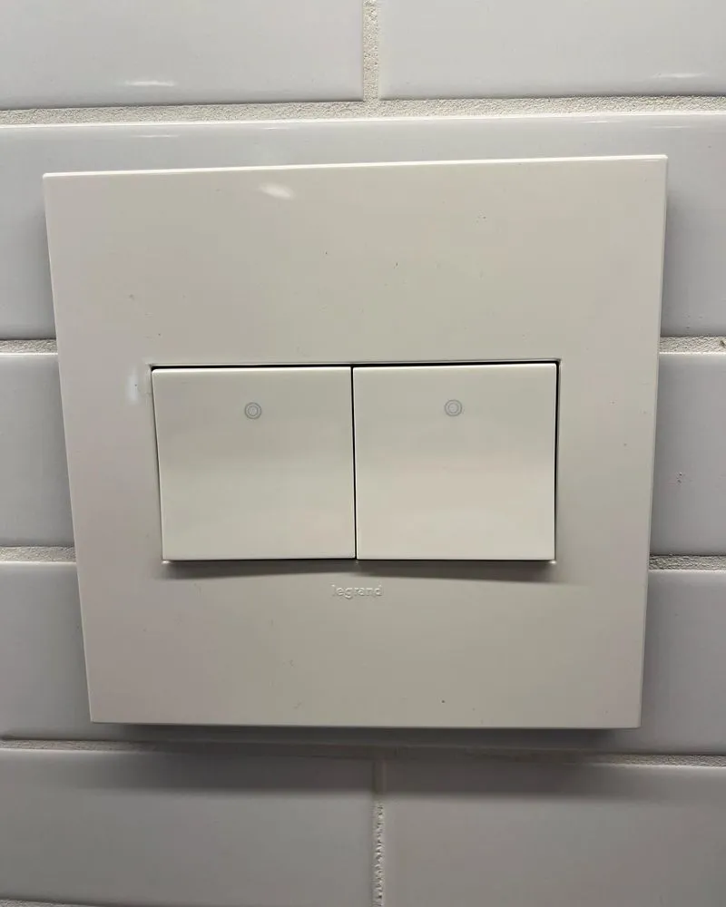 Slide of Greems Electric