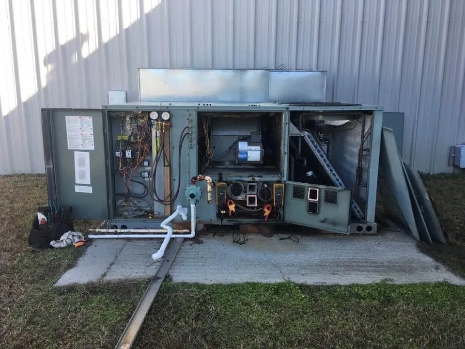 Slide of Green Day Home Service’s