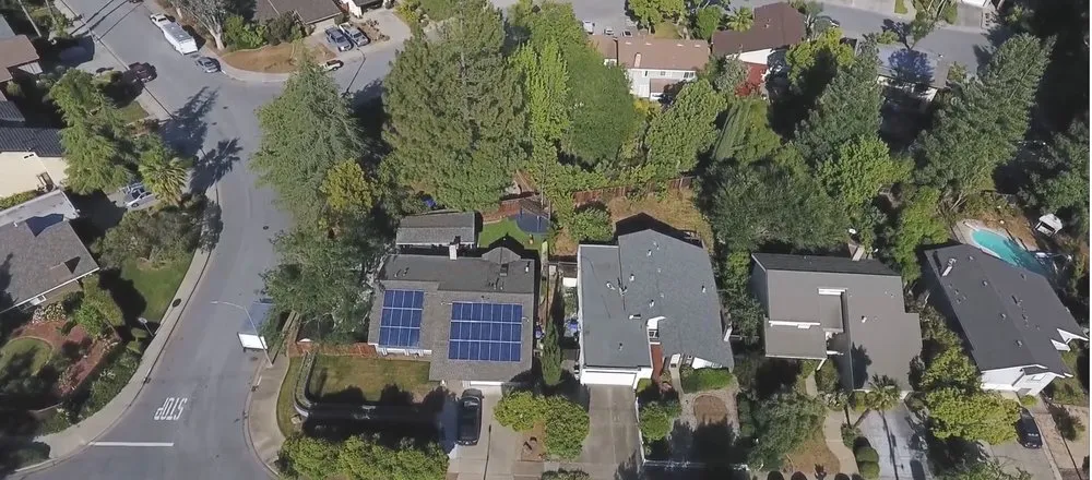 Slide of Green Leaf Solar & Electric