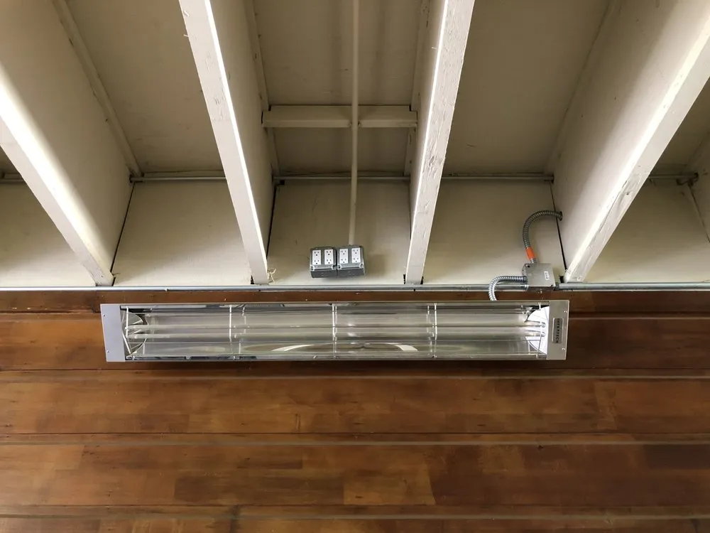 Slide of Green Leaf Solar & Electric