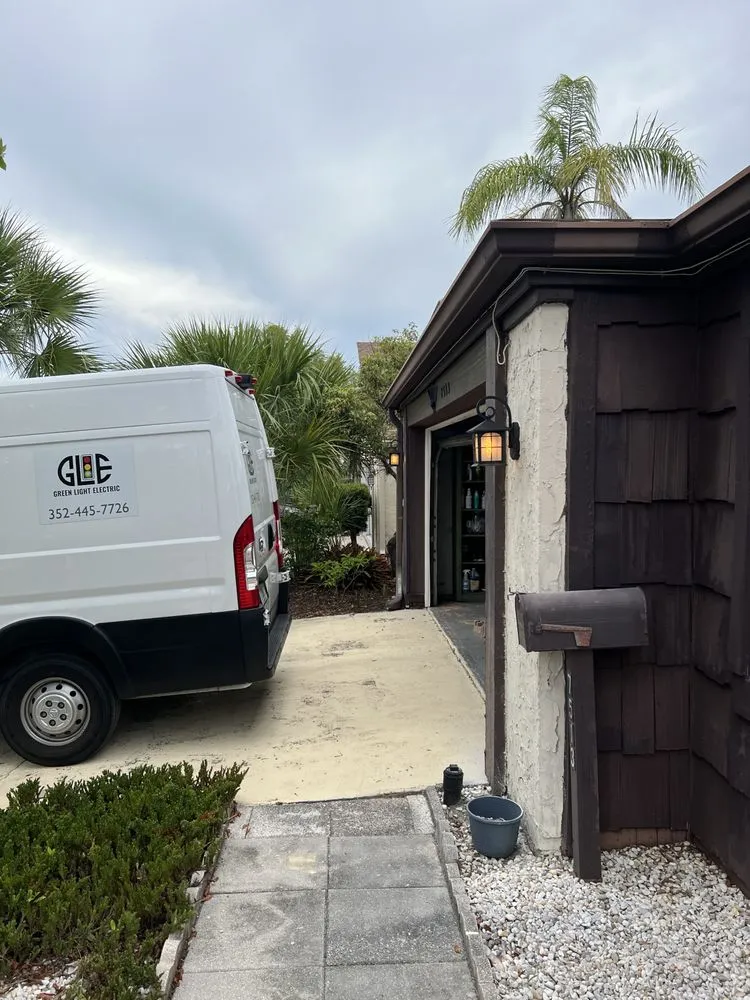 Slide of Green Light Electric