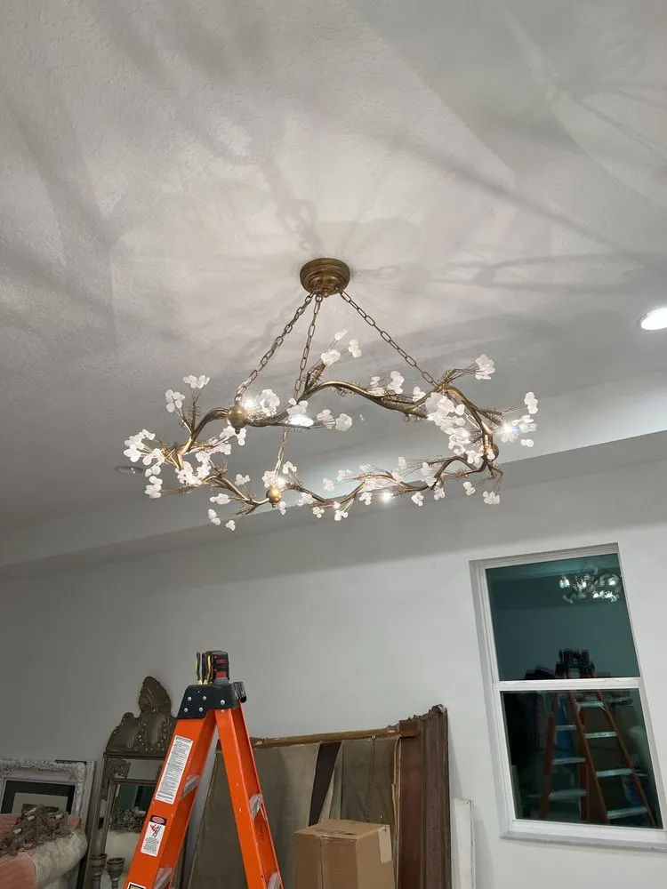 Slide of Green Light Electric