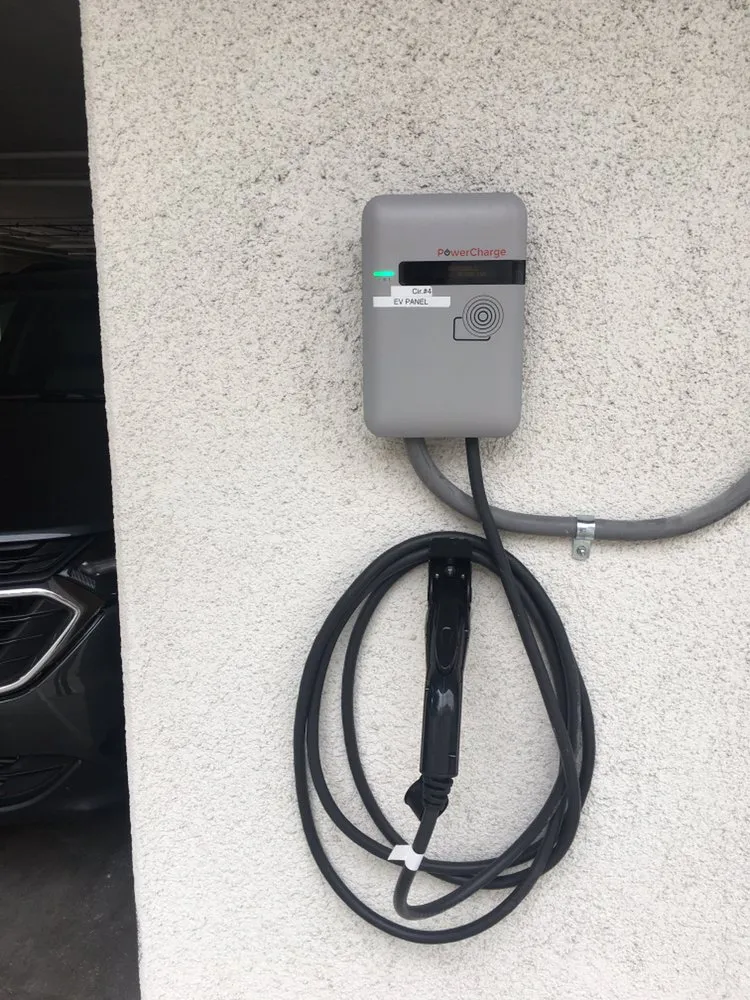 Professional electrician providing outlet and switch repair in Newhall, CA - Green Power Electric