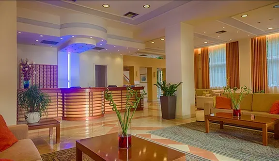 Slide of Green Source Electric