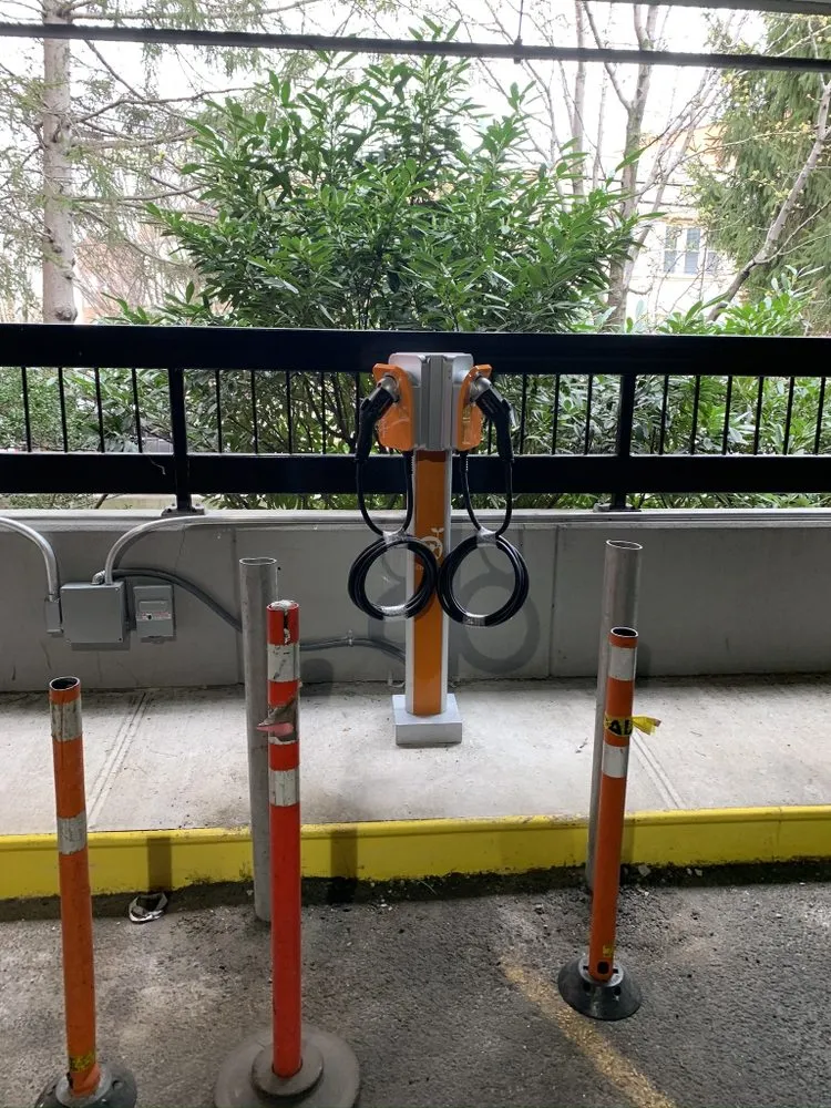 Slide of Green Tech Electric